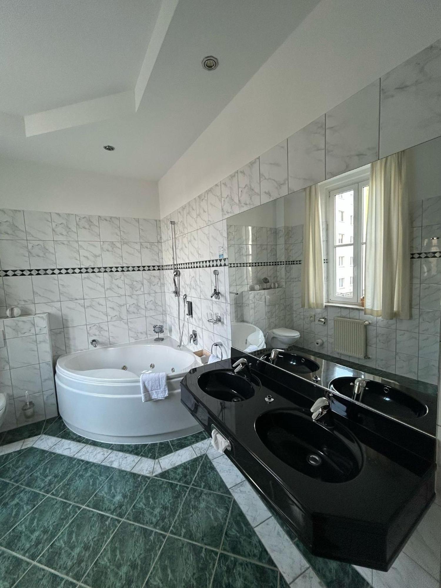 Hotel Uckermark Пренцлау Екстериор снимка