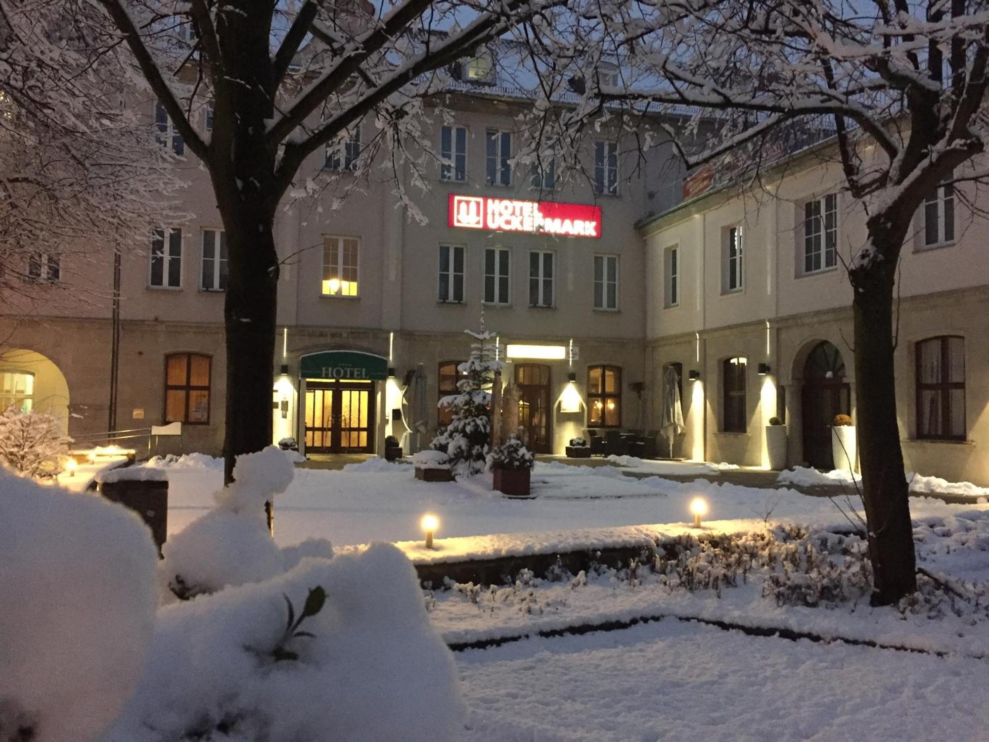 Hotel Uckermark Пренцлау Екстериор снимка